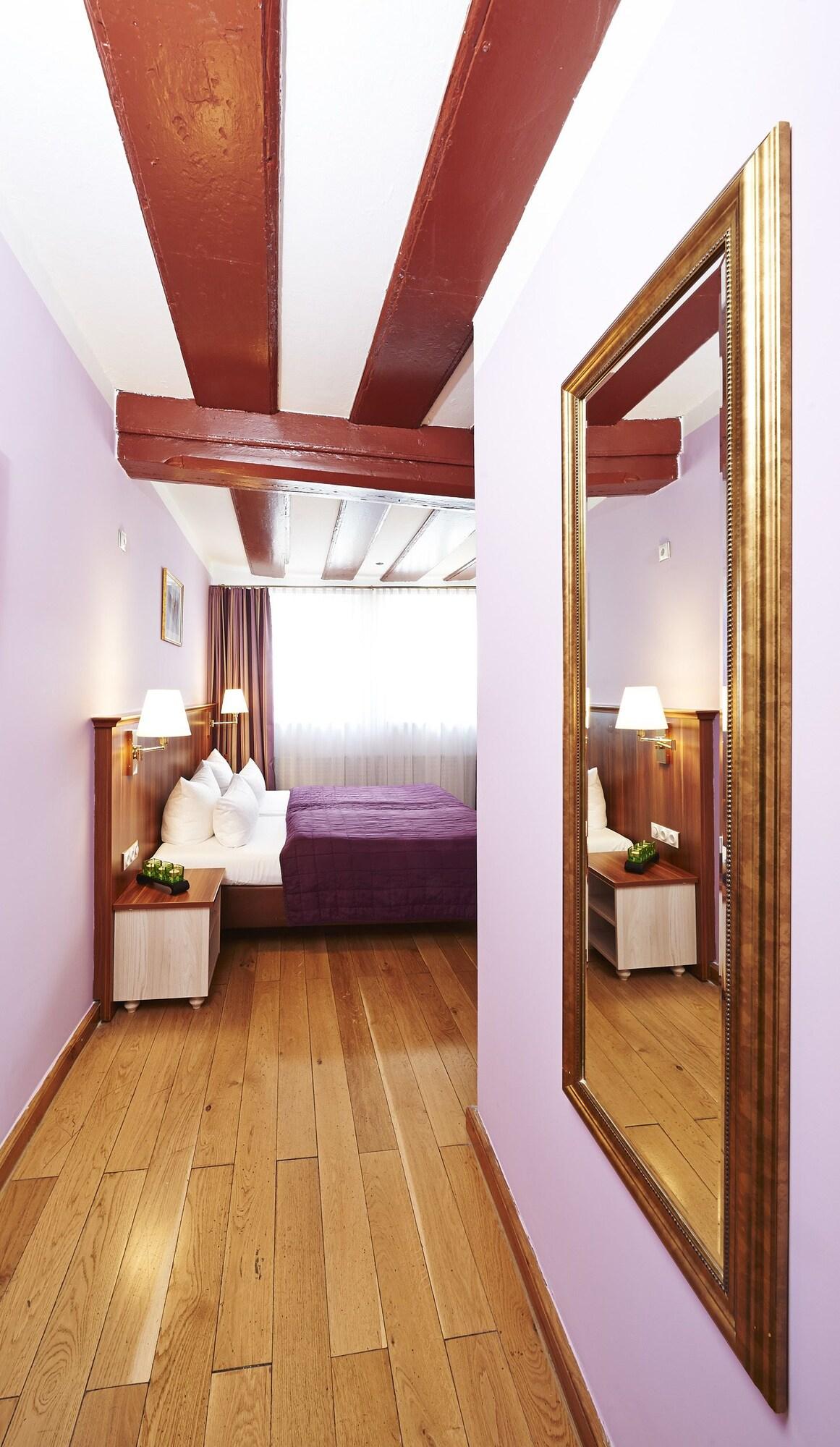 Elch Boutique 3*