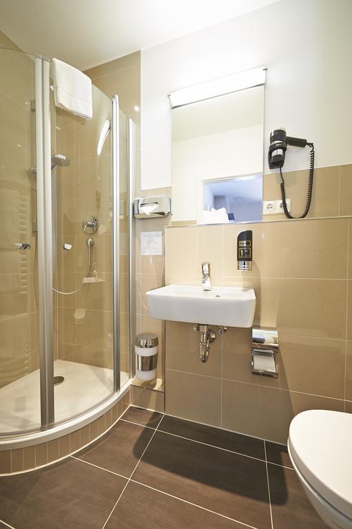 Elch Boutique Hotel 3*